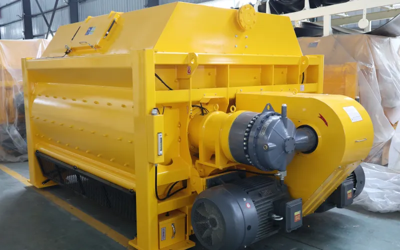 خلاط خرسانة ذو عمود مزدوج